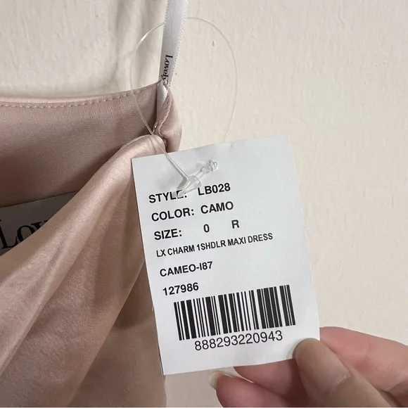 NWT LOVELY Shirred One-Shoulder Satin Trumpet Dress - Picture 4 of 7